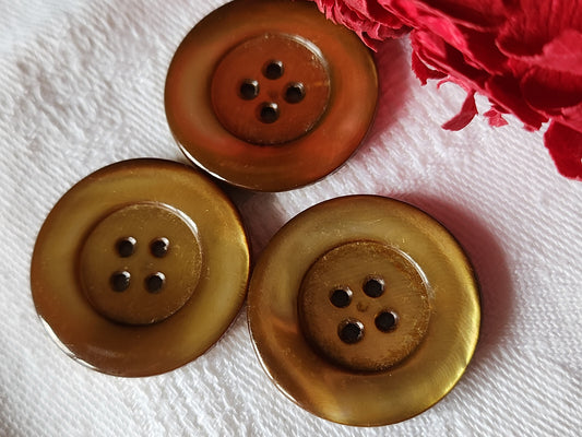 Trio gros boutons anciens en nace teinte a definir 2,6 cm G10S