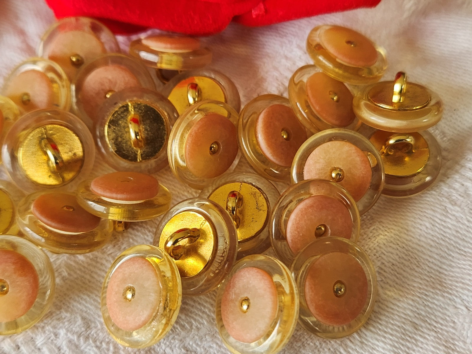 Lot 12 boutons vintage cœur rose  pied métal 15 mm ou 1,5 cm ref 6410