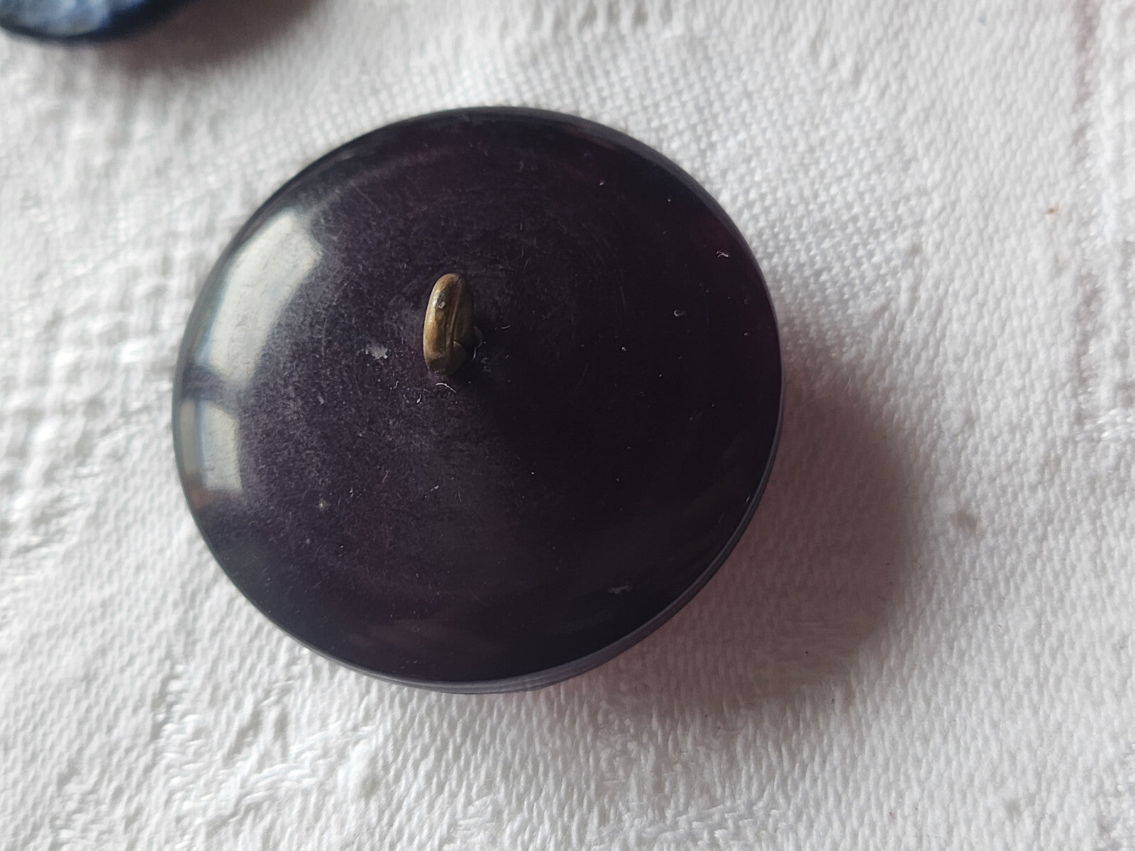Gros bouton vintage volumineux rose violet 3,4 cm G17J