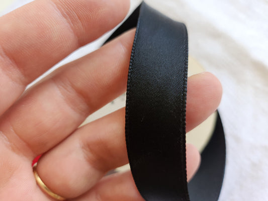 Ruban ancien nylon large noir raide 3 mètres 1,9 cm modiste chapeau B5 n°14