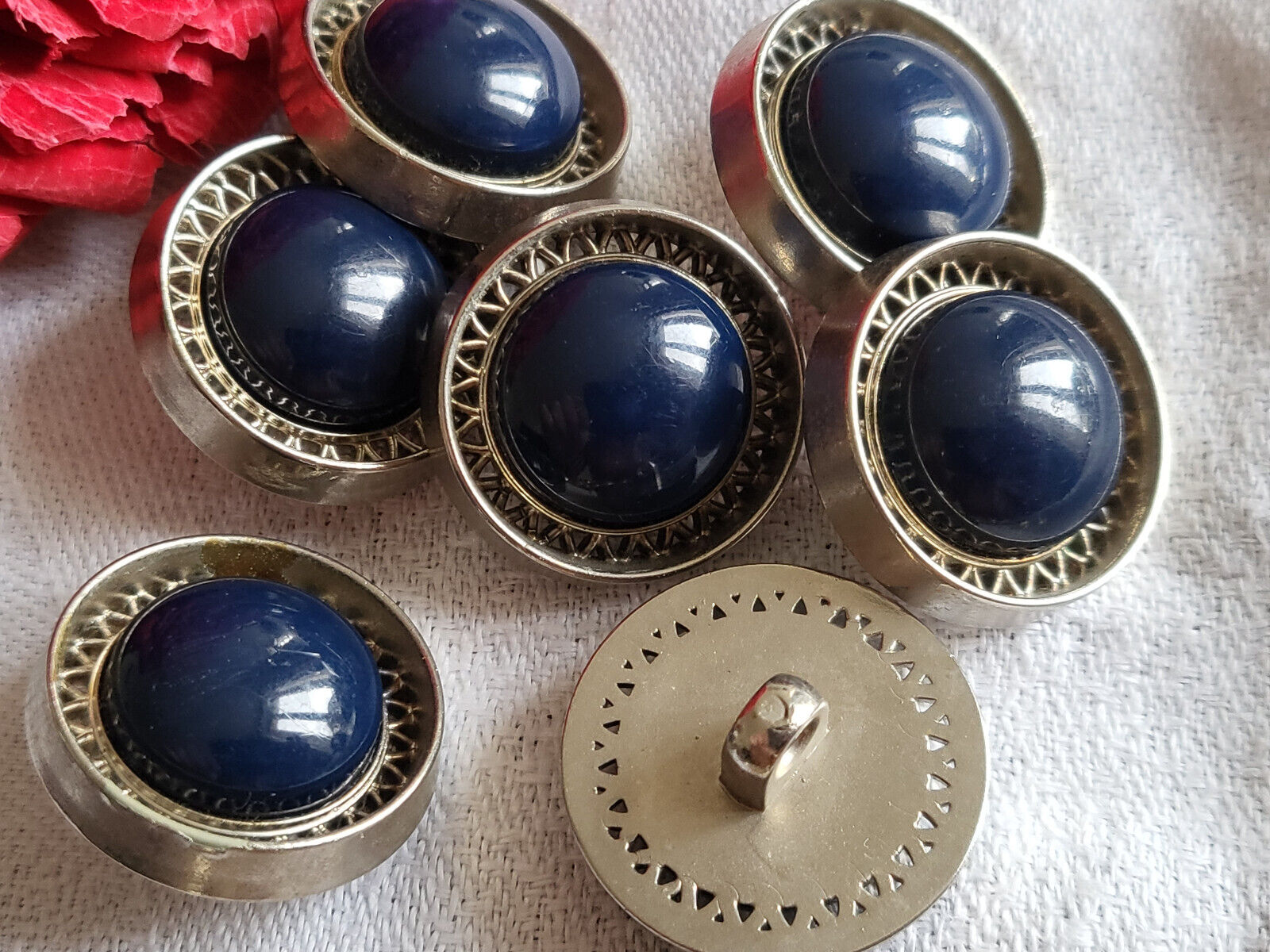 Lot 7 boutons vintage bleu superbe à pied argenté 2,2 cm ref 5657