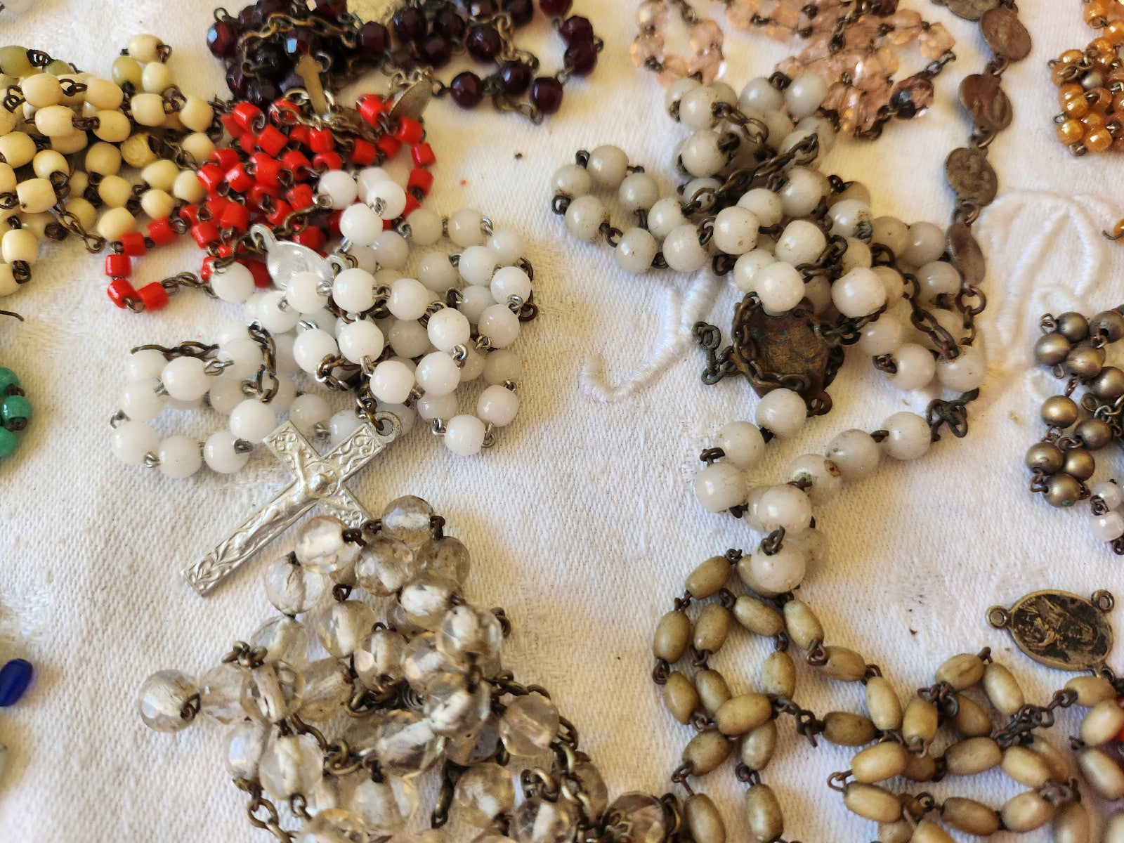 Lot 258 grammes  piece  chapelets anciens restauration listing en photo T1 n°7