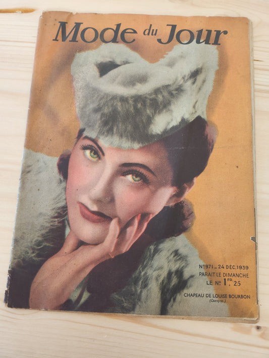 Mode du jour 1939 n°971 deux tissus c chic  robes garnies de tricot
