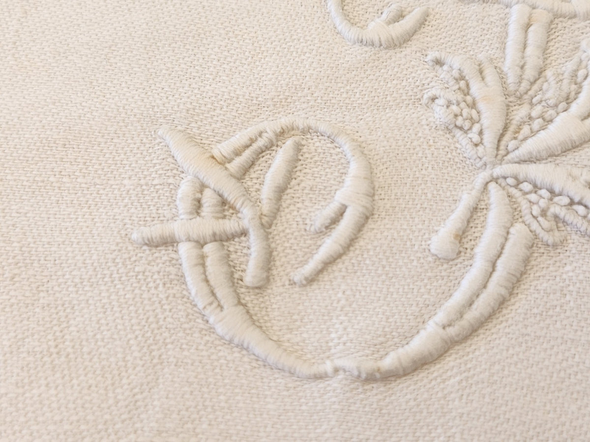 Superbe monogramme ancien IS sur serviette ancienne B8