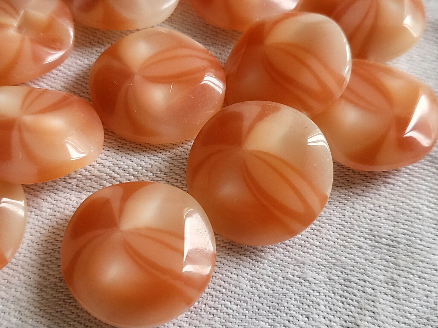 Lot 6 boutons vintage rose crème bonbons pied 1,9 cm ref 985