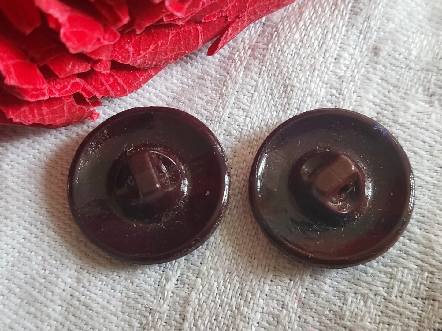 Duo boutons anciens en verre marron chocolat effet tissé 1,7 cm G12J