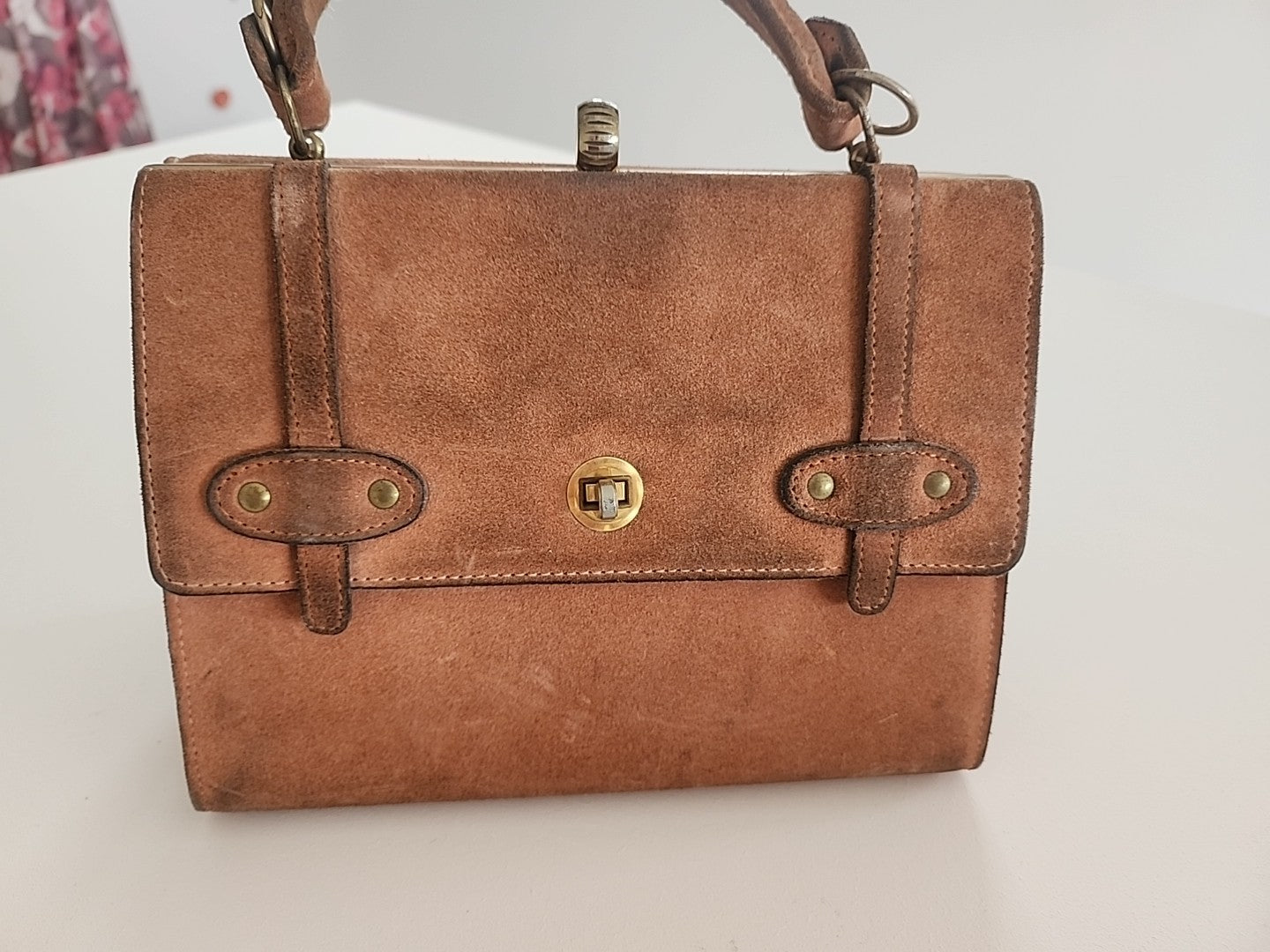 Ancien sac à main en daim marron vintage made in France Saphir? Bakir?