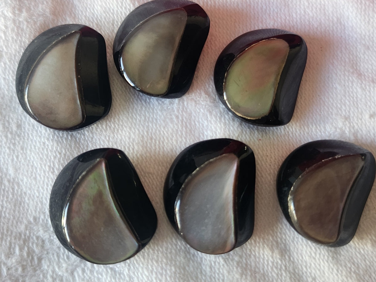 Lot 6 boutons anciens coeur en nacre originaux 1,9 cm ref 6165