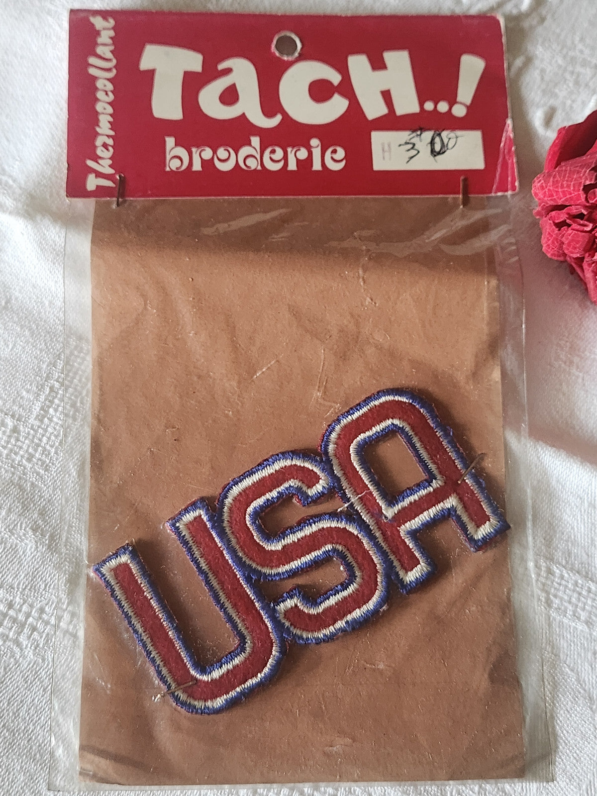Ancien patch vintage thermocollant "fleur" broderie customisation 