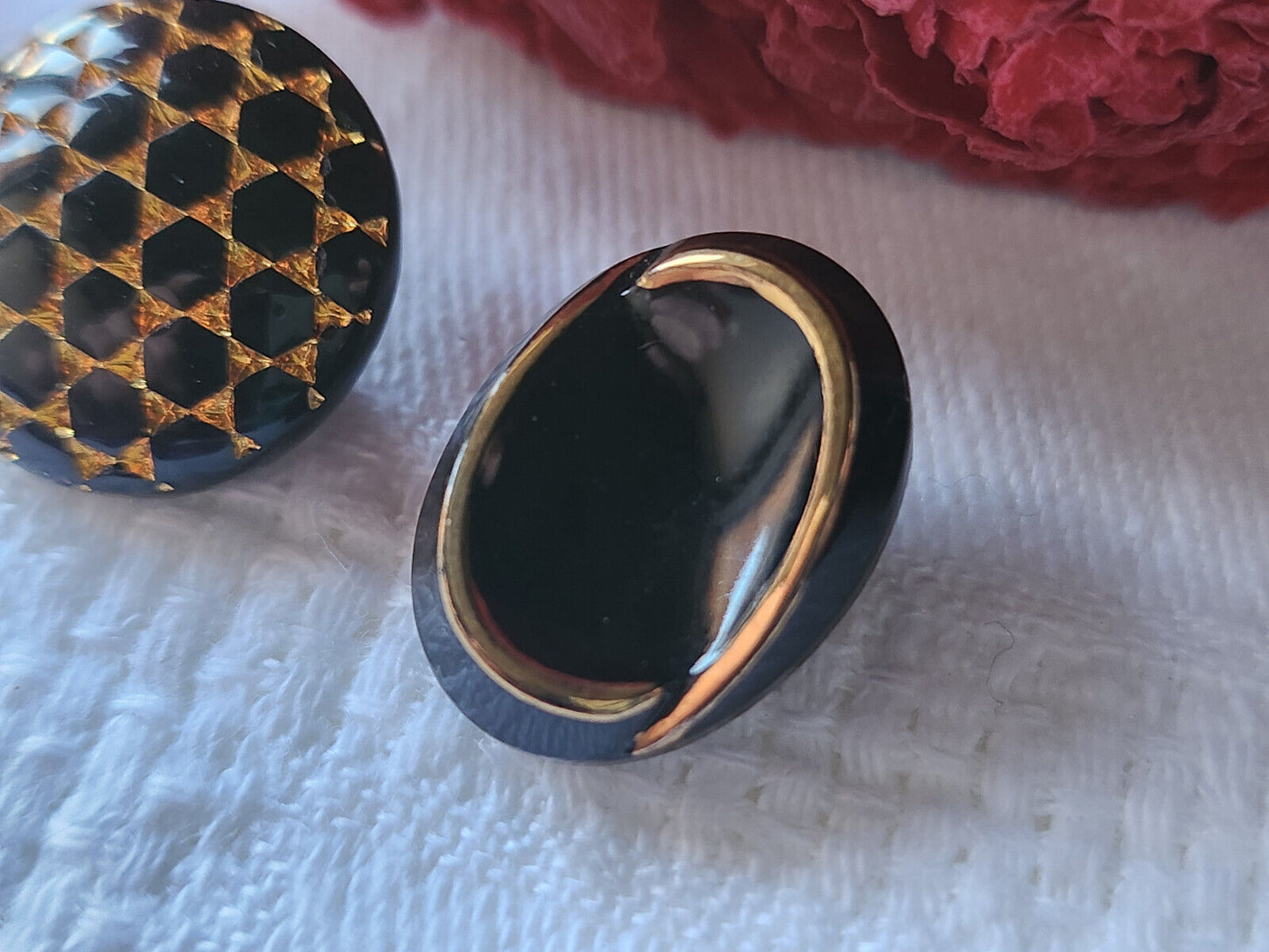 Duo boutons anciens en verre oré noir  pied 1,7/ 1,8  cm D12A