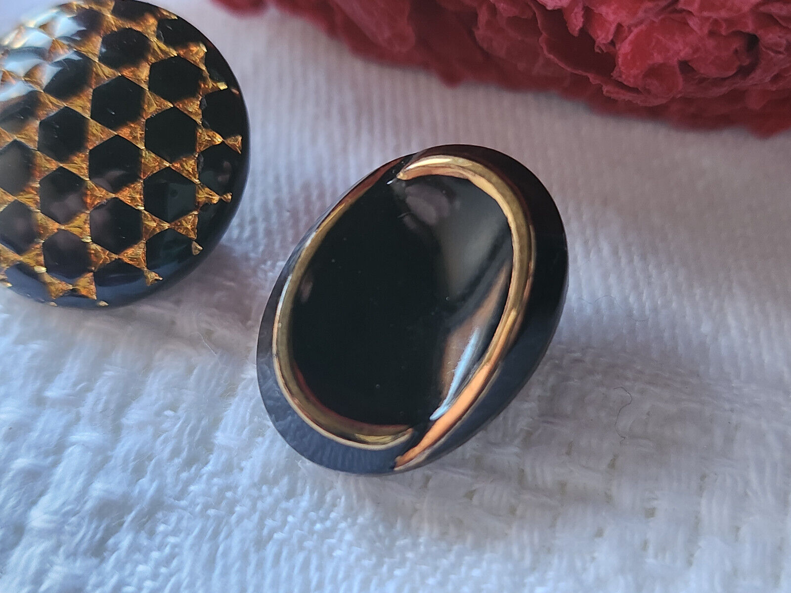 Duo boutons anciens en verre oré noir  pied 1,7/ 1,8  cm D12A