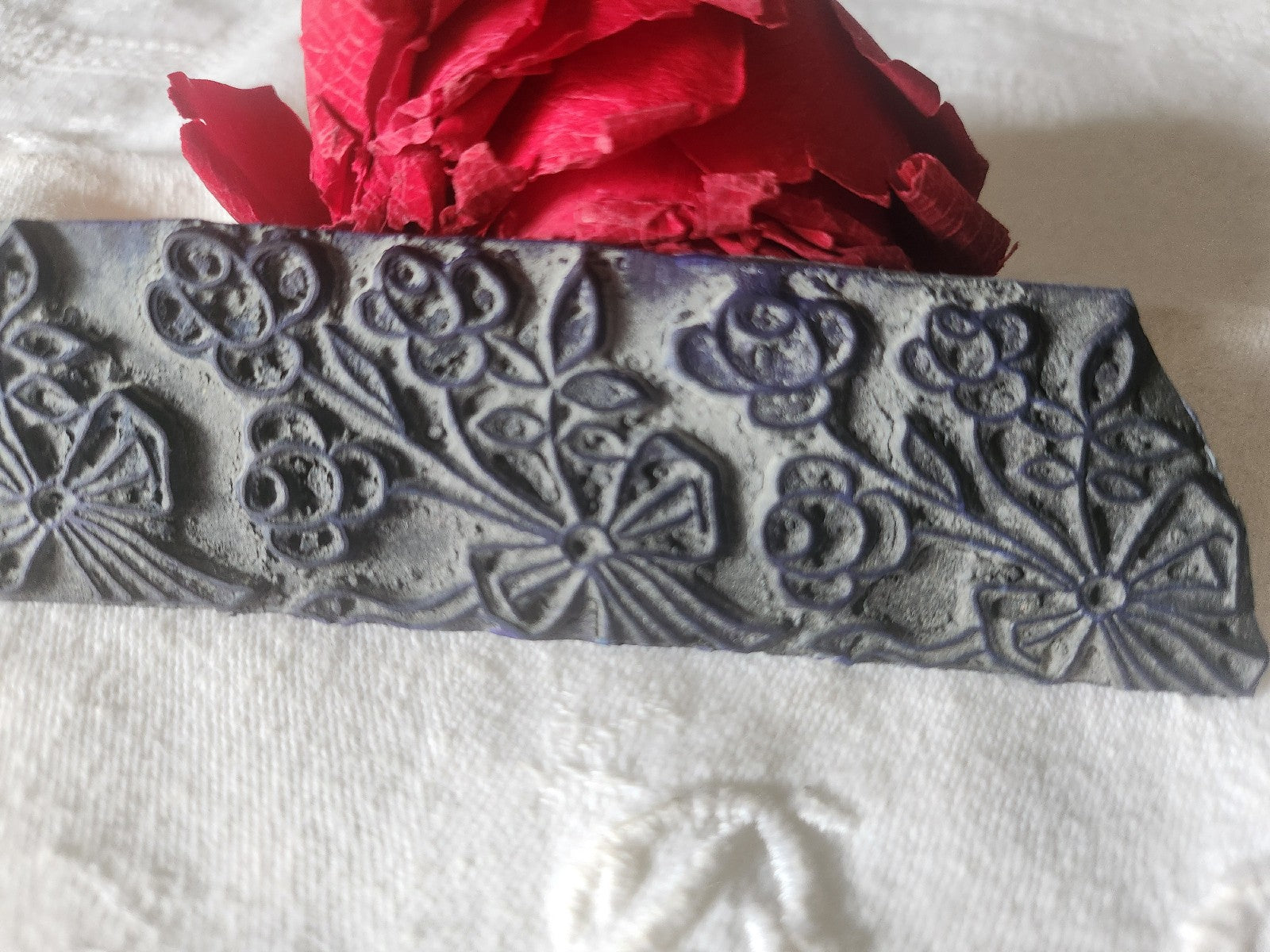 Tampon ancien sans support frise broderie collection fleur n°28-2