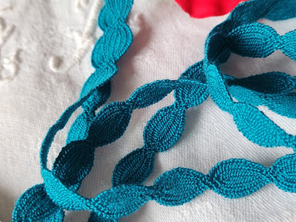 Dentelle galon vintage bleu paon  coton 3 métres sur 1 cm A1
