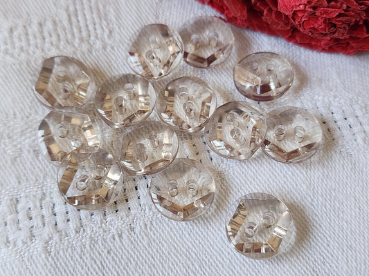 Lot  13 boutons vintage transparent plastique petits trous  1,3 cm ref 3043