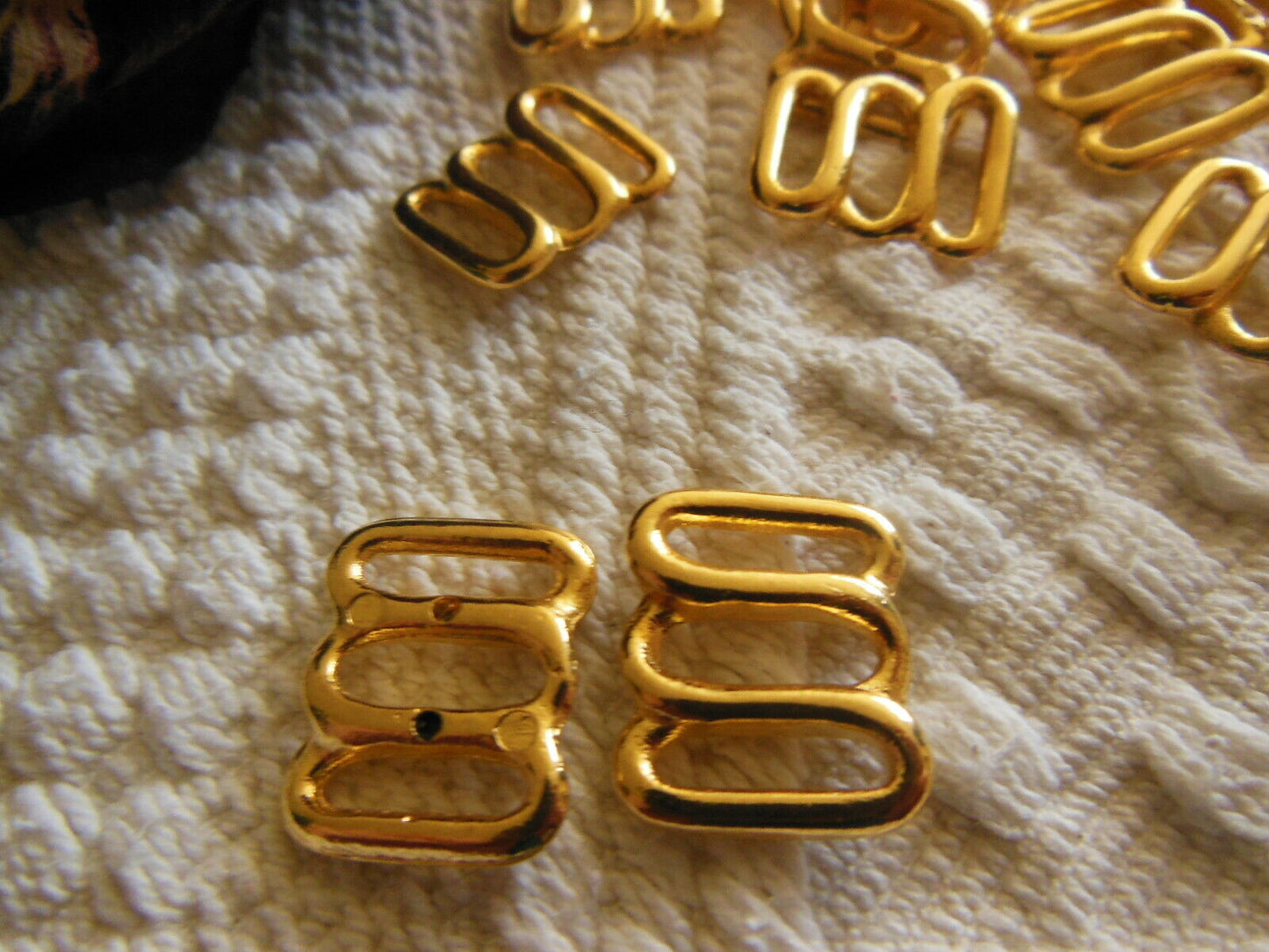 Lot  6 ornements en métal doré boucle bretelle 3 passants couture  bijoux T17
