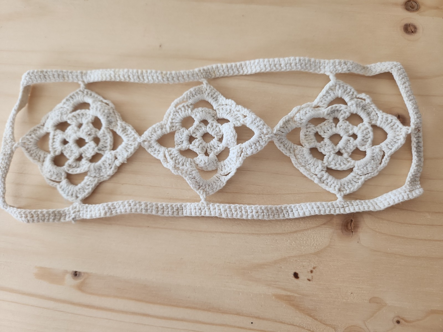 Incrustation ancienne grande dentelle rideau crochet 21,5 cm sur 6,8  T1-2