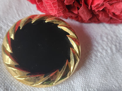 Gros bouton vintage en métal doré et noir à pied 3,3 cm ref 2191