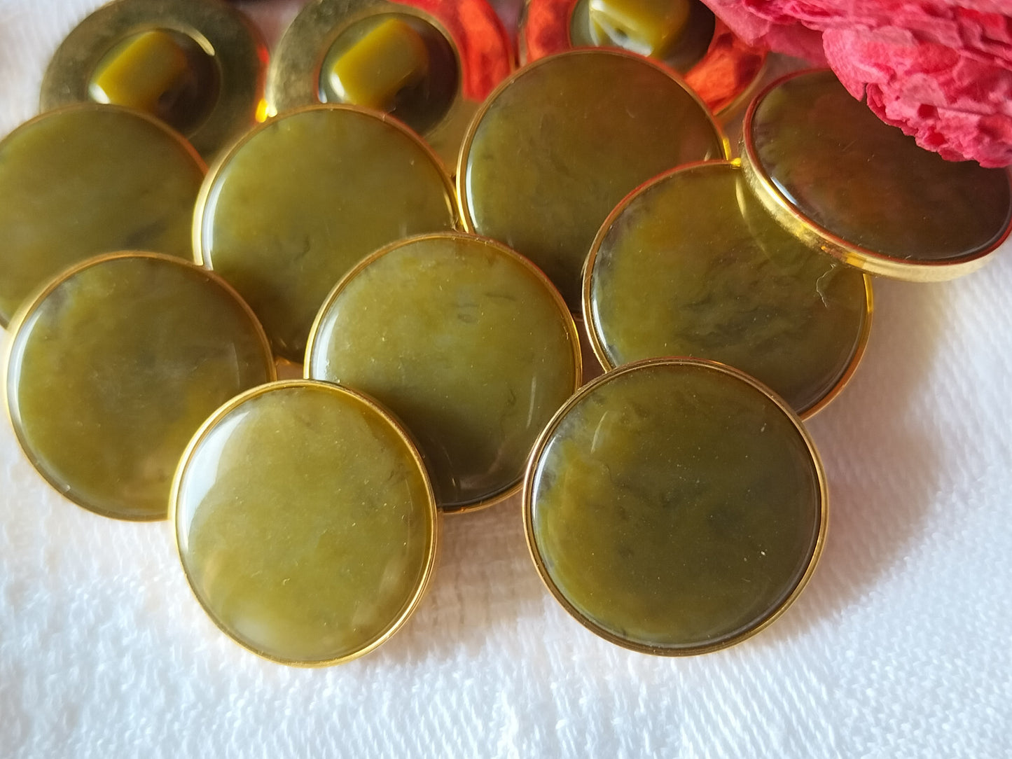 Lot 6 jolis  boutons vintage vert cercle metal pied 1,8 cm ref 1330