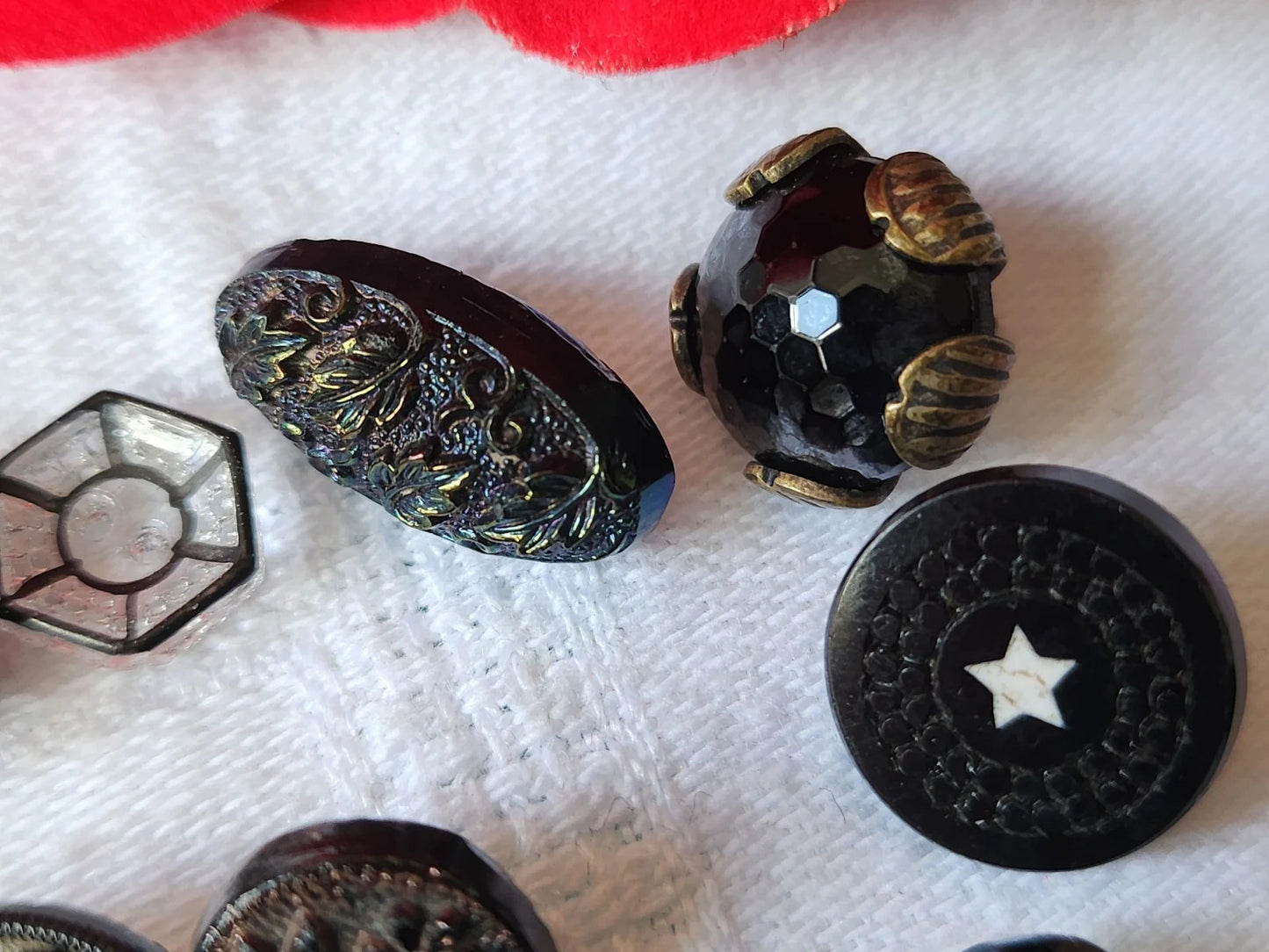 Lot 12 mini boutons anciens en verre vers 1900 collection 0,9 à 1,5 cm ref 6009