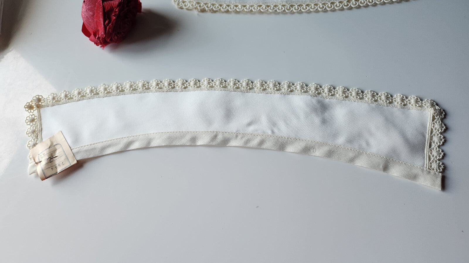 Ancien  col tissu blanc tramée  dentelle  vintage  B1-42