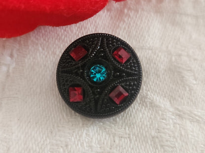 Bouton vintage en verre noir avec strass verre rouge vert 18 mm ou   1,8 cm G19A