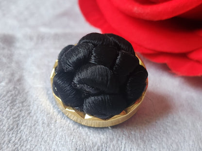 Gros bouton en résine et passementerie ancien vintage 2,4 cm D16G