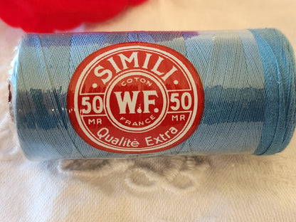 Grosse bobine fil ancien mercerie bleu W.F coton