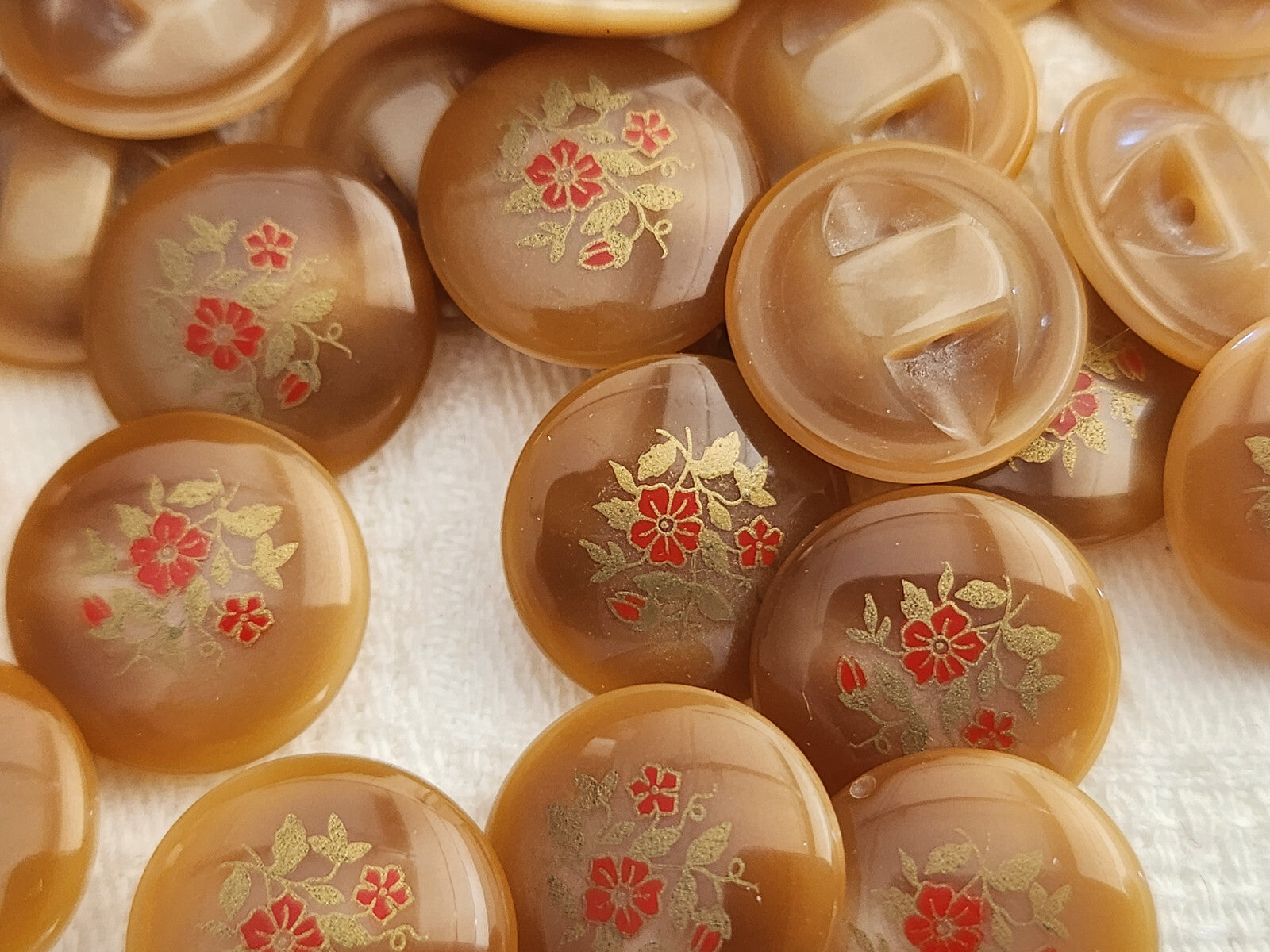 Lot 12 mignons boutons marron  bouquet de fleur pied 1,4cm ref 294