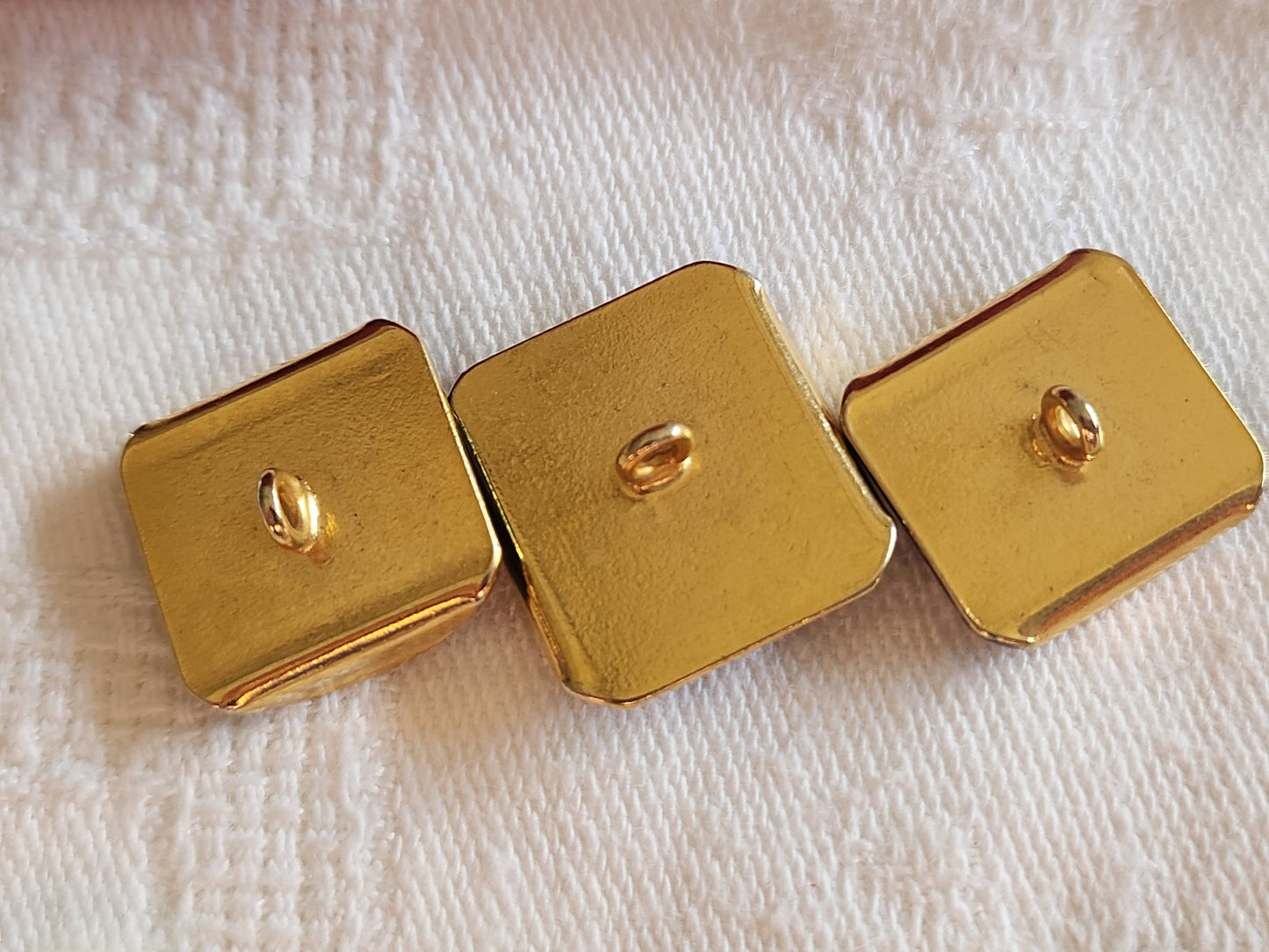 Trio boutons vintage en métal bleu vert pied 1,5 sur 1,6 cm et 1,7 sur 1,9  D7D