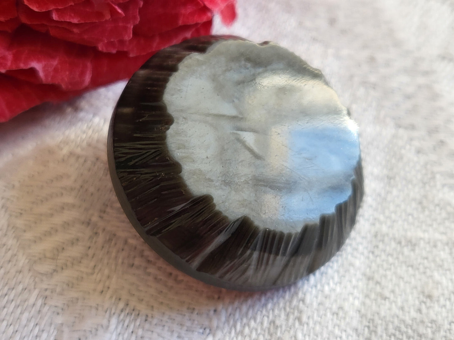 Collection bouton ancien gris marbré pied  laiton forme flan 2,6 cm G16F