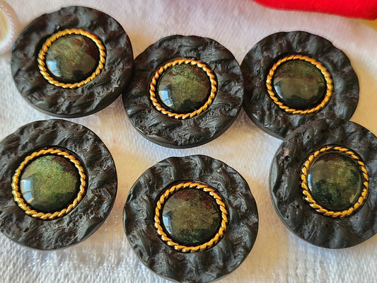 Lot 6 boutons vintage vert travaillé coaur lumineux bord texturé 2,3 cm ref 1857