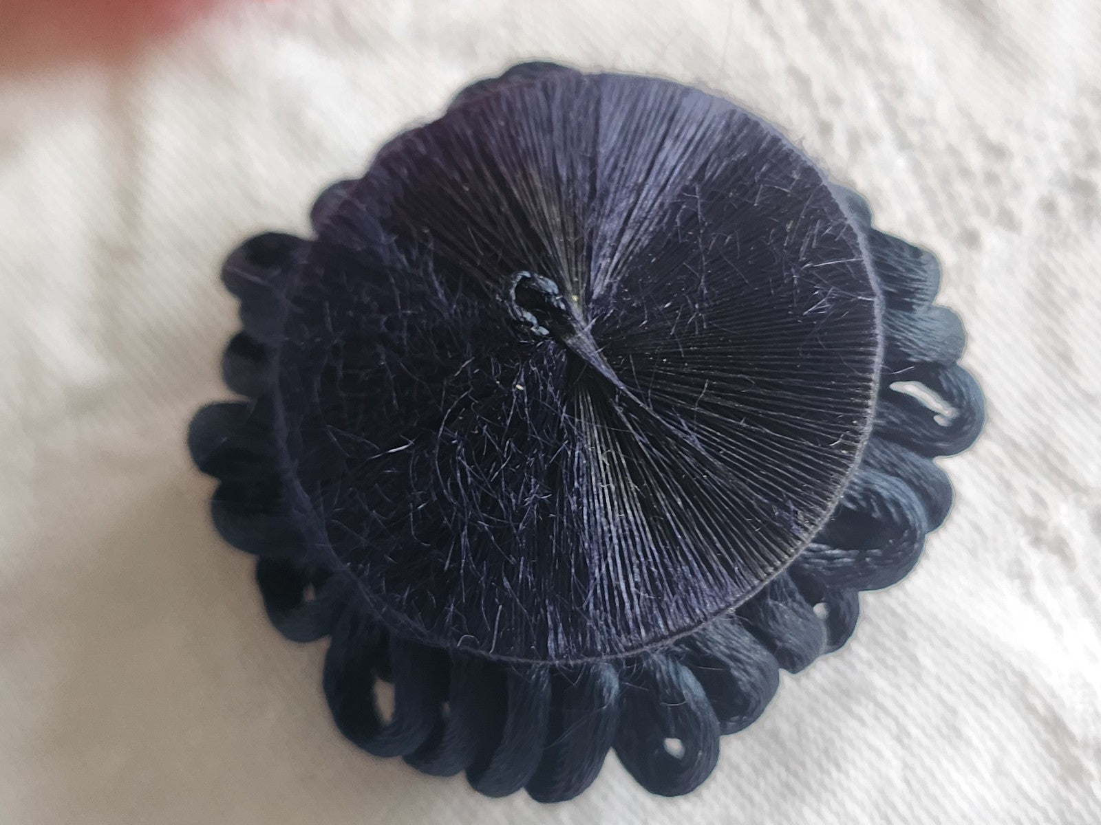 Haute couture gros bouton ancien passementerie bleu 4,4 cm ref 2674