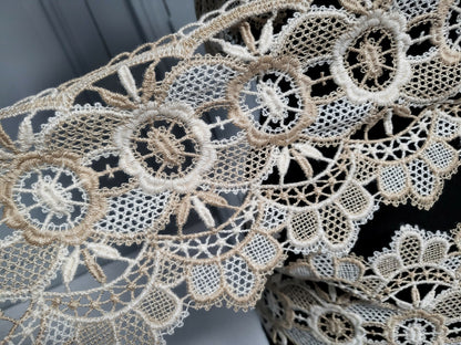Très large et belle dentelle vintage ancienne style macramé 3 mètres  15,5 cm A1