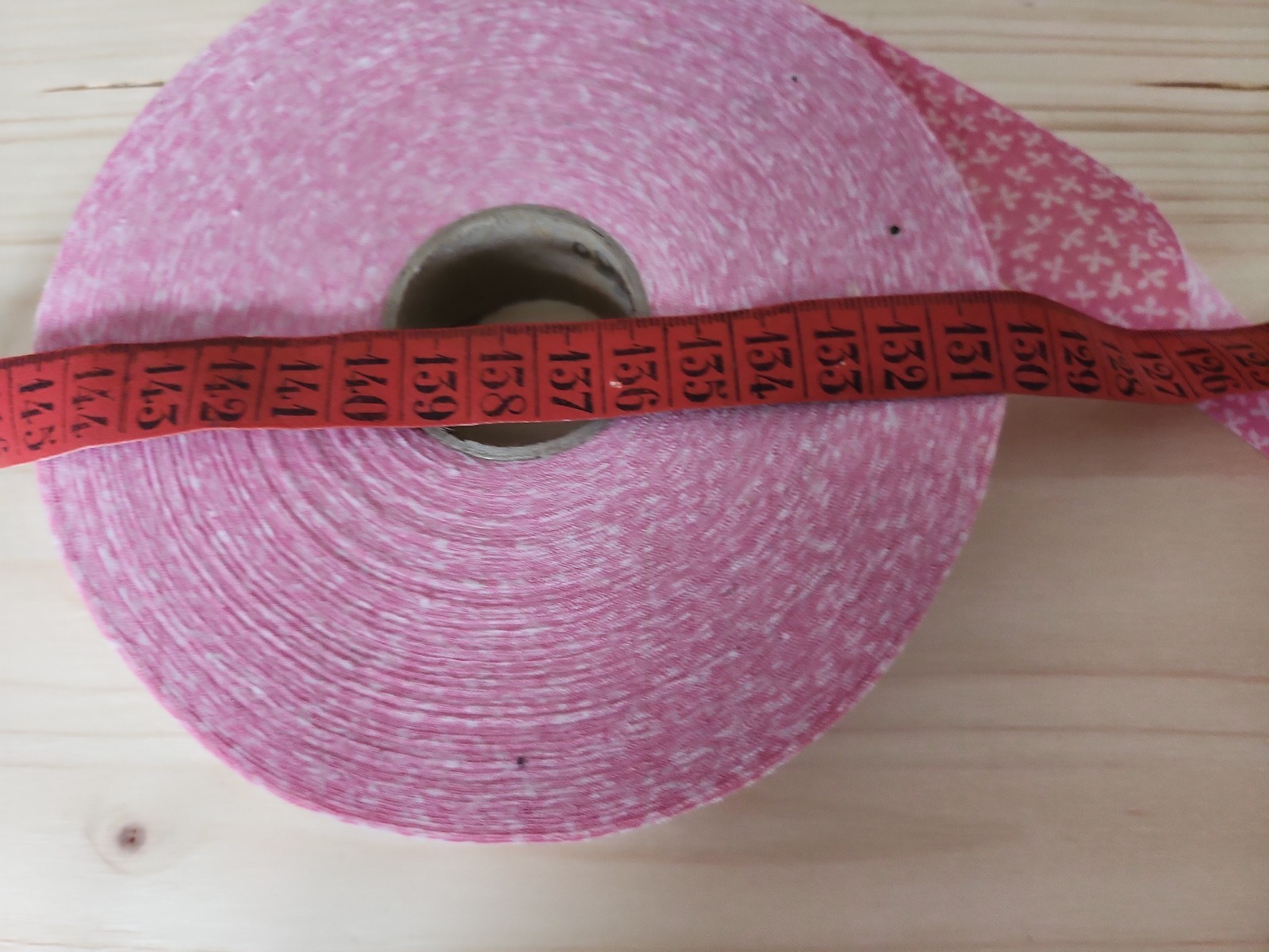 Rouleau biais vintage coton rose shabby largeur de 4 cm  B4