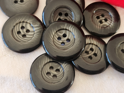 Lot 10 gros boutons vintage gris camaieu trous 2,4 cm ref 6083