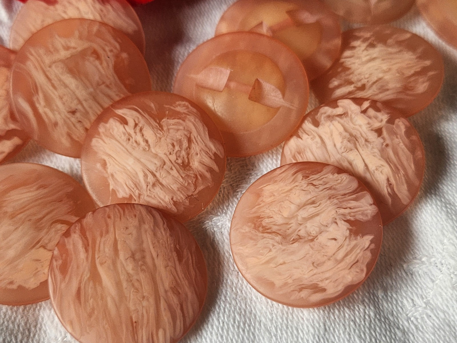 Lot 6 boutons vintage à pied mat rose lisse 2,3 cm ref 1963