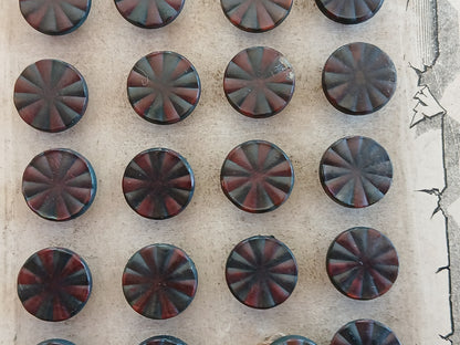 Collection lot 24 boutons anciens pieds  1,1 cm ou 11 mm vers 1900