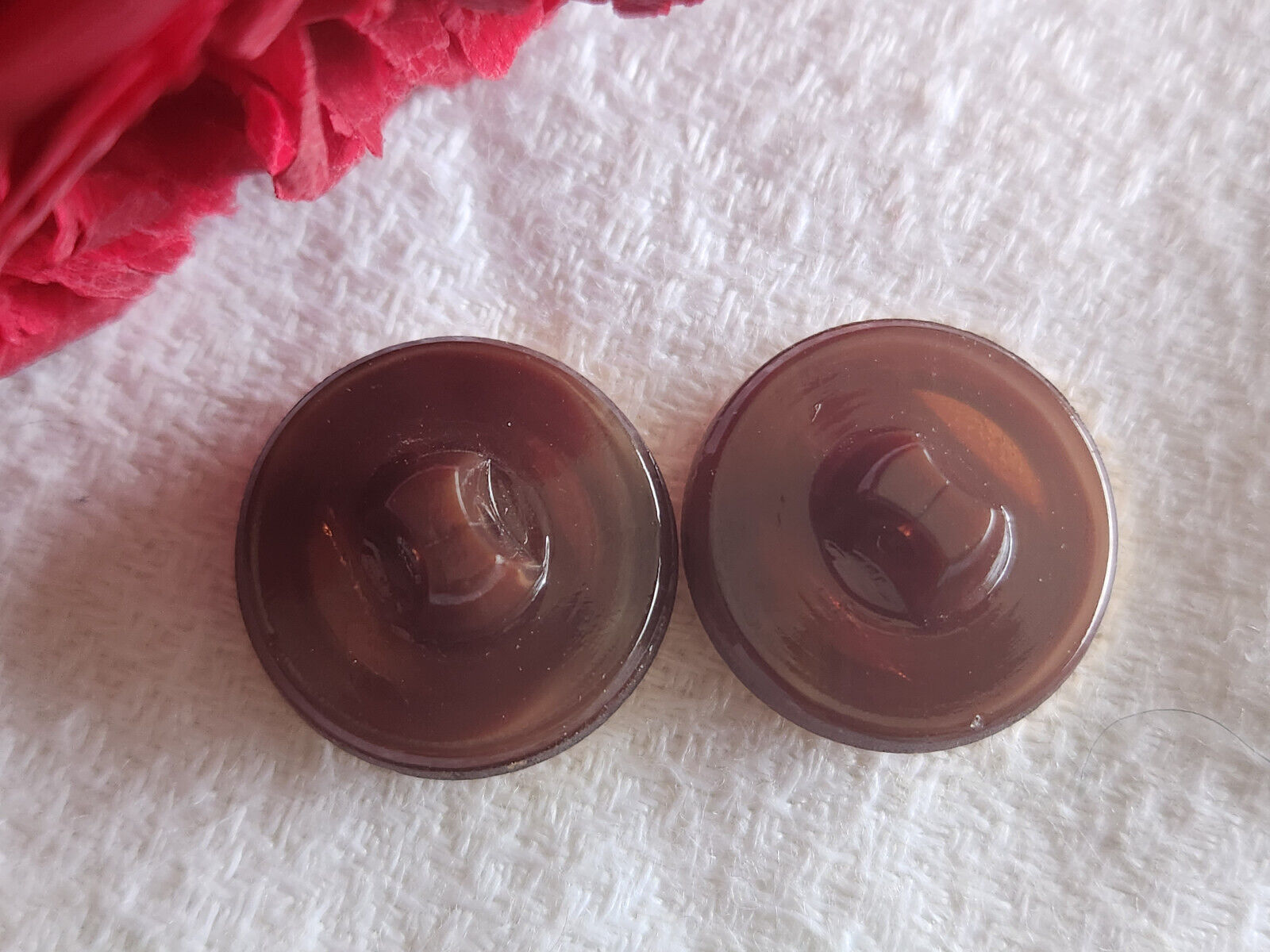 Duo boutons anciens en verre marron doré travaillé collection  1,7 cm G17F