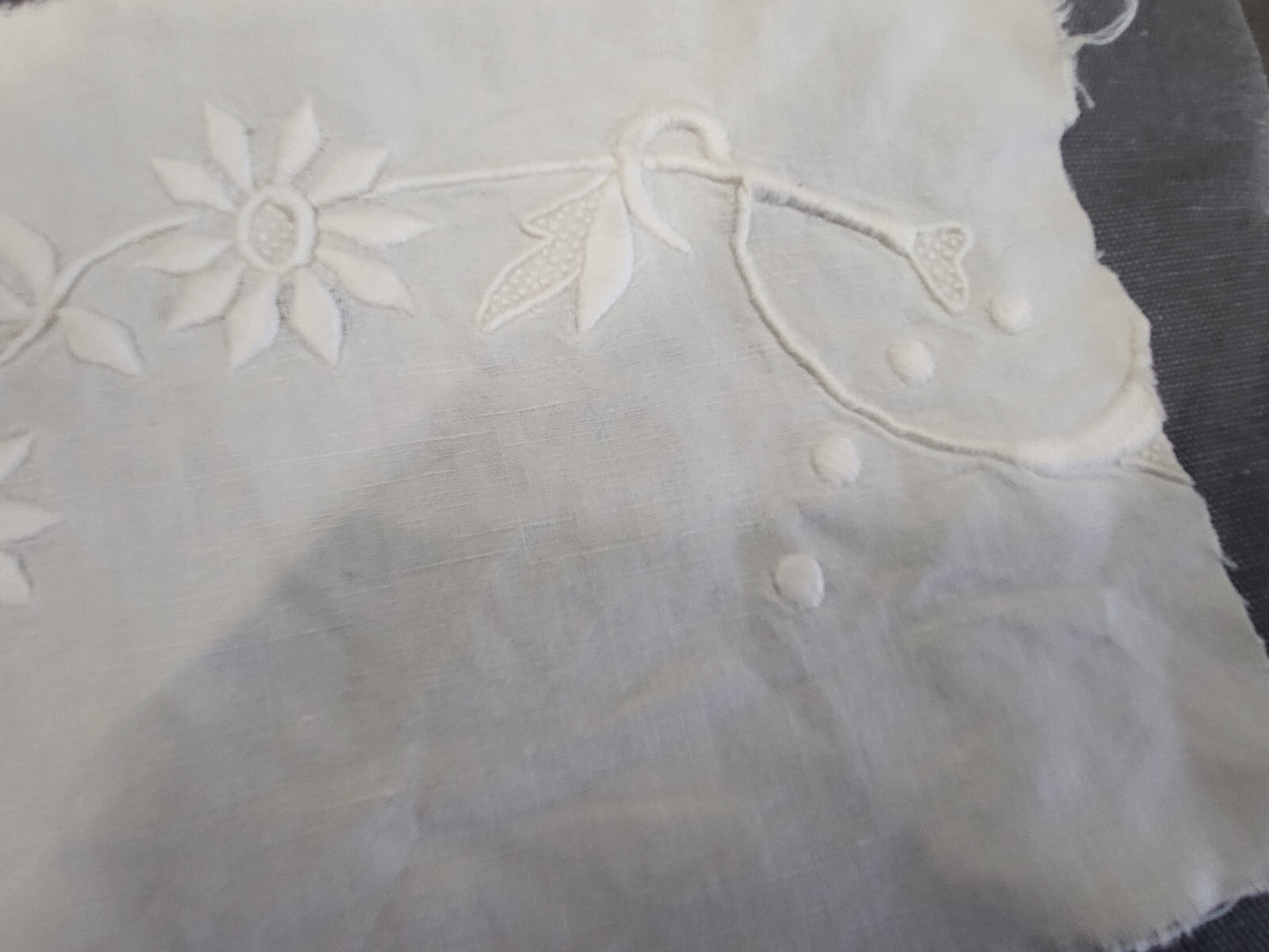longue broderie ancienne feston pour création incrustation 24 cm  B6