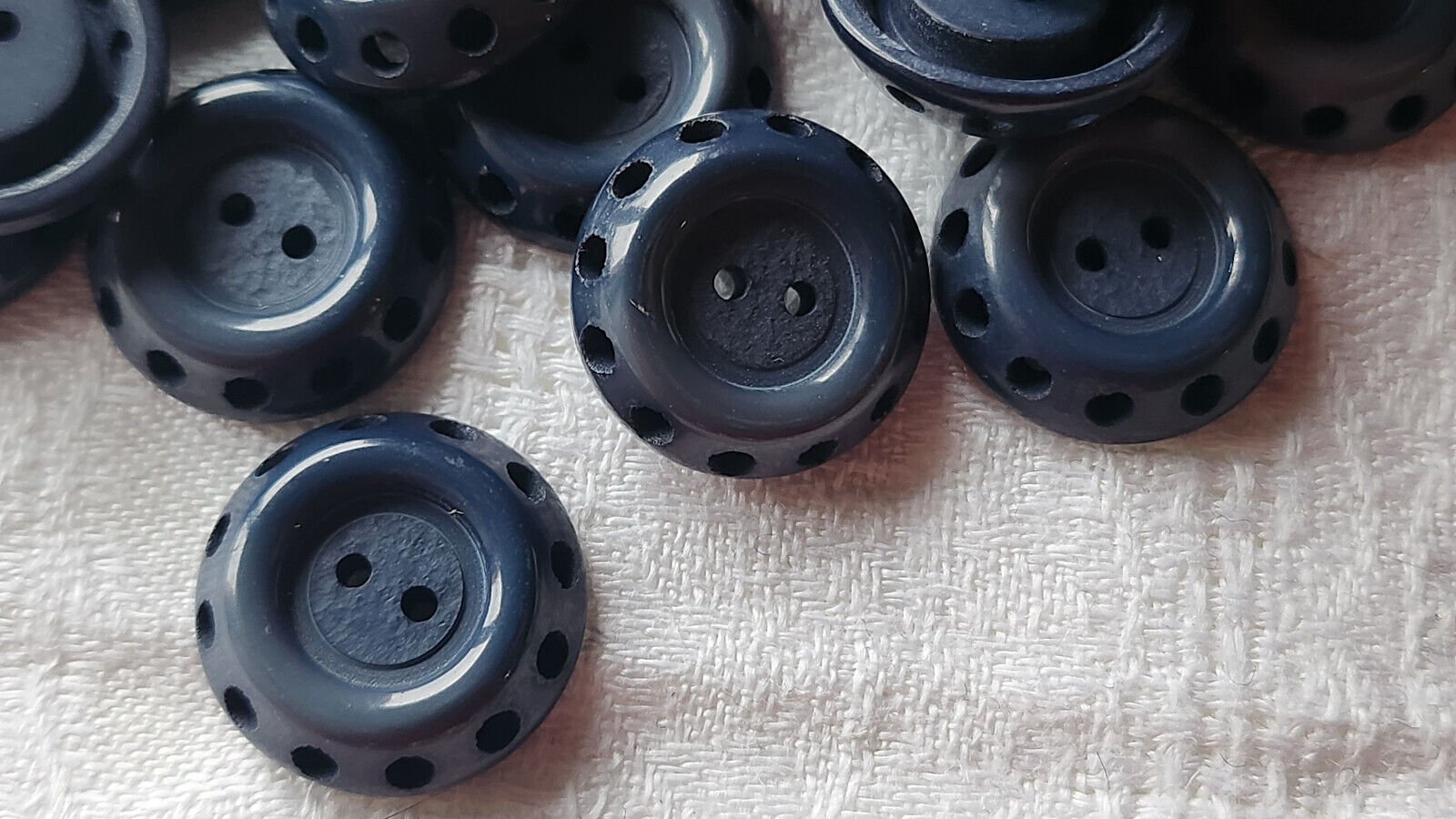 lot 14 boutons vintage dteinte degradée bleu gris ajouré 1,8 cm ref 2324