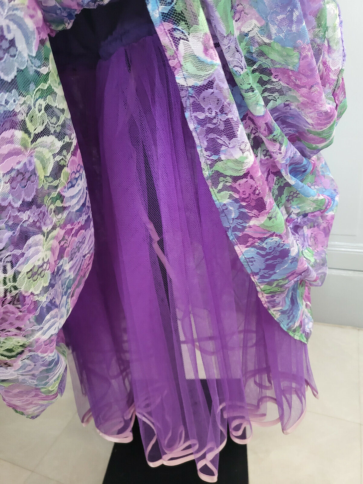 Kitch robe atypique violette vert dentelle jupon T38 Lina Innocenti ref port