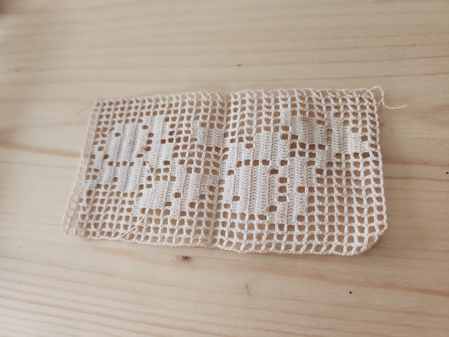 Incrustation ancienne application dentelle rectangulaire 12 sur 6,3 cm T1-11