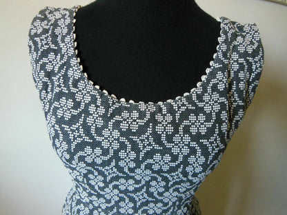 Pur vintage robe  tissu épais gris blanc taille 38 ? B1