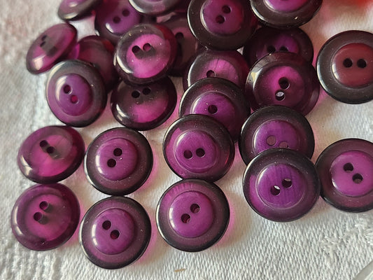 Lot 27 petits boutons vintage violet épais trous 1,4 cm ref 2880