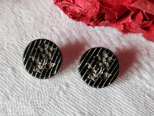 Duo  boutons anciens en verre sculpté collection fleur 1,1 cm G12B