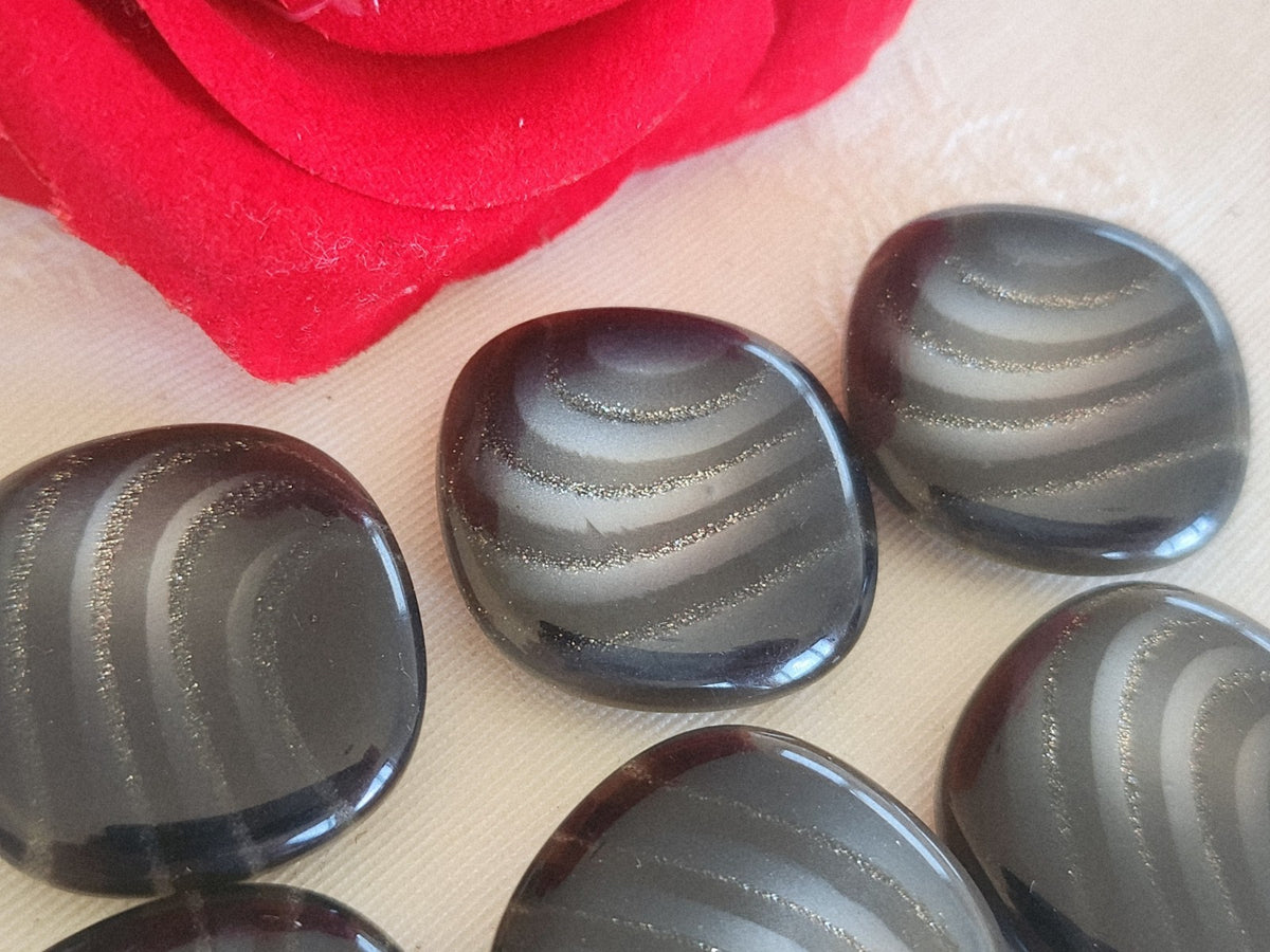 Lot 6  boutons vintage gris paillette gros carré 2,6 ou 26 mm pied ref 6288