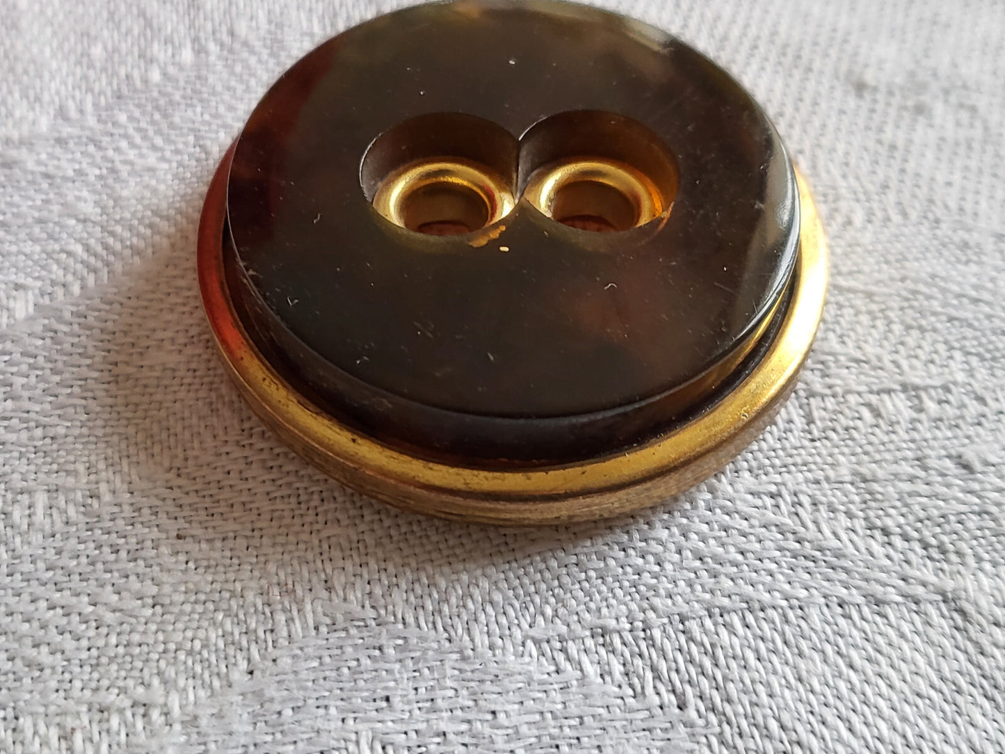 Collection gros bouton ancien ancien doré metal ombragé épais  3,1 cm D11P