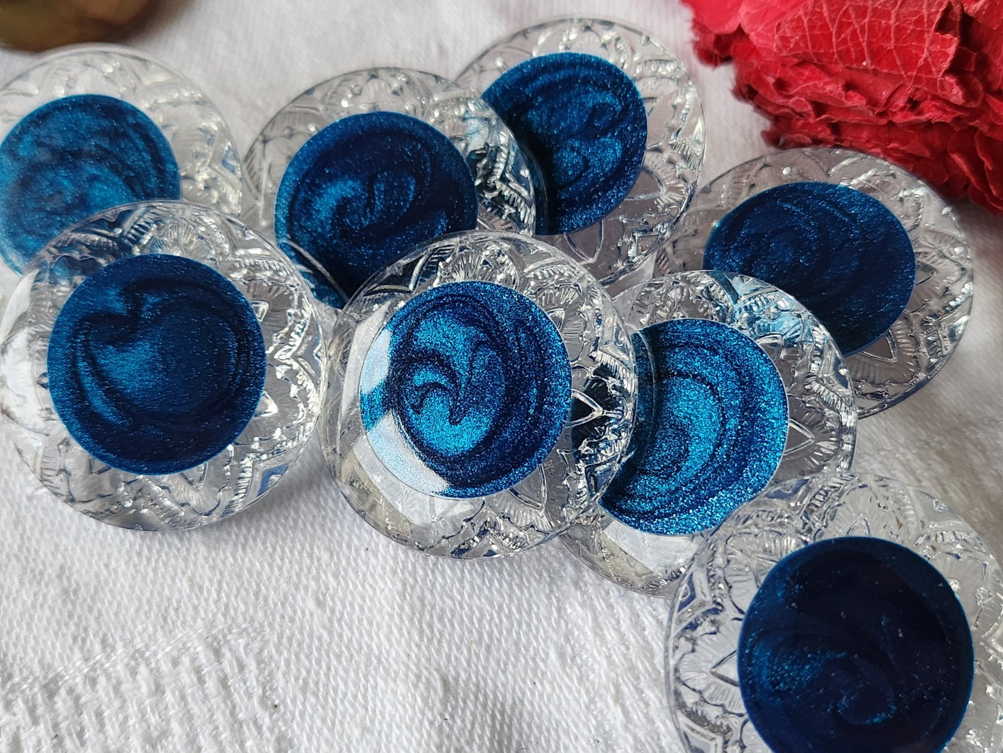 Lot 6 gros boutons vintage coeur bleu scintillant transparent 2,8 cm ref 3660