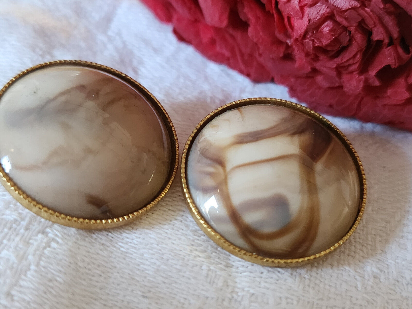 Duo boutons vintage en métal doré coeur effet marbre marron beige 2,3cm G9C