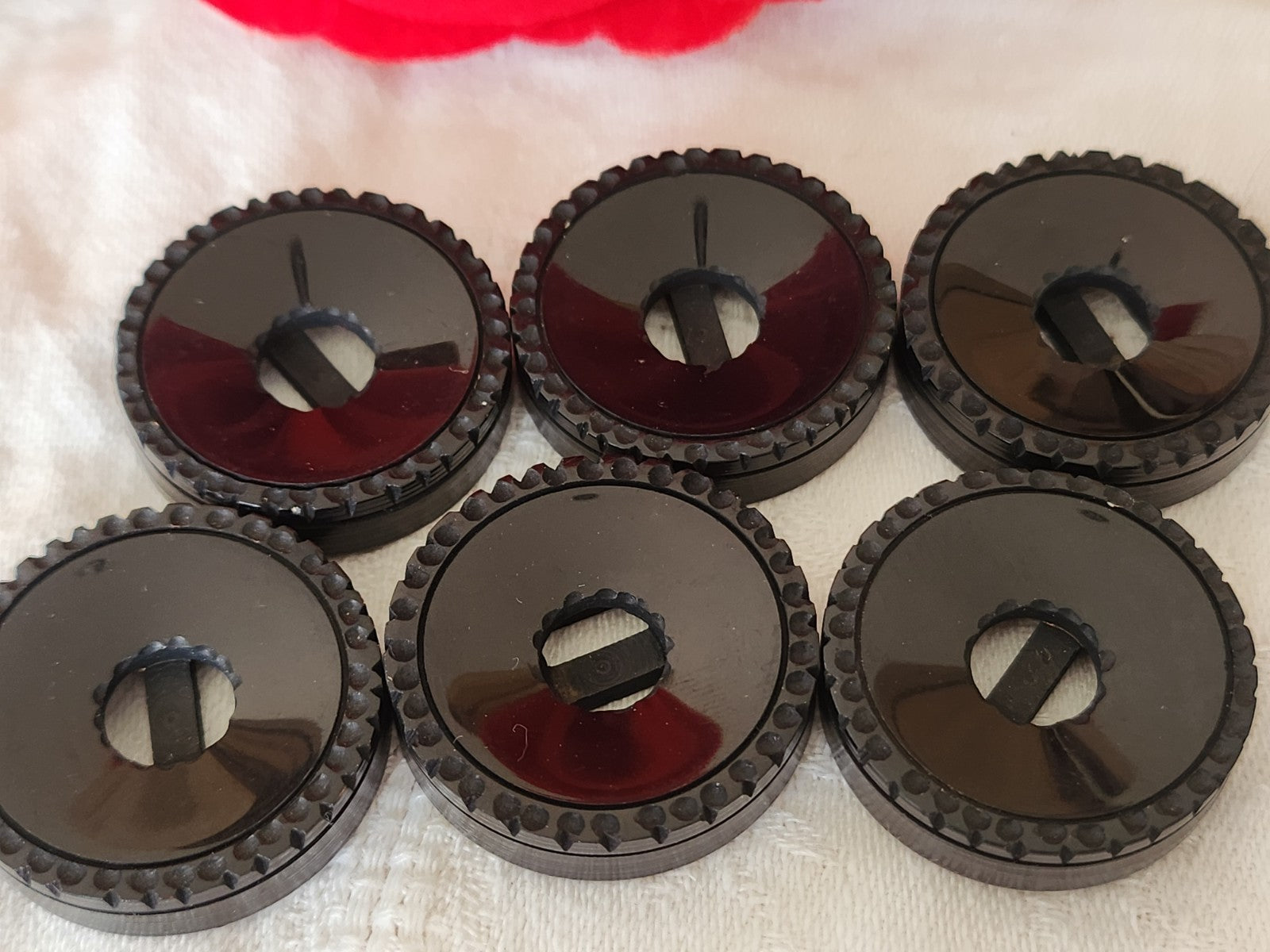 Lot 6 gros boutons vintage noir large passants 3 cm ref 5950 ***